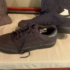 Black Nike GTS 97 brand new, never worn.